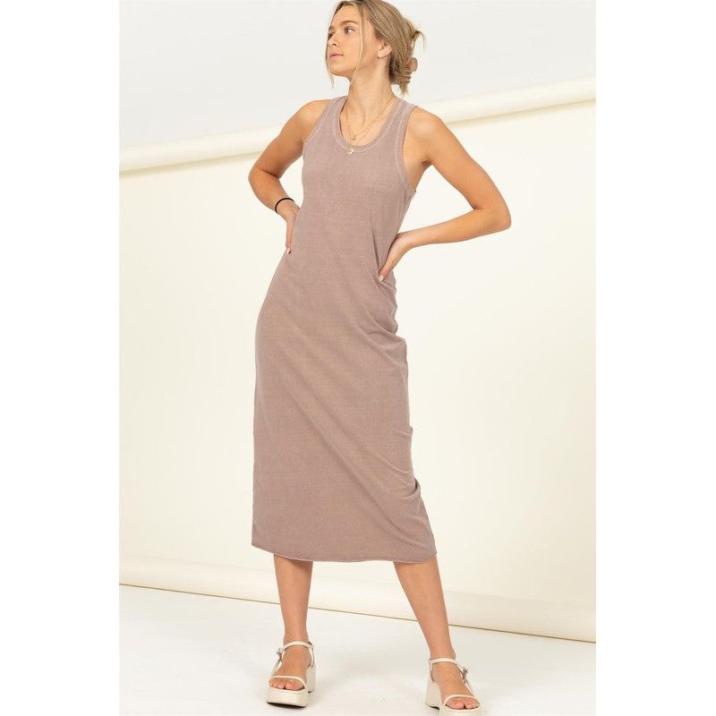 Fun Day Sleeveless Shift Midi Dress